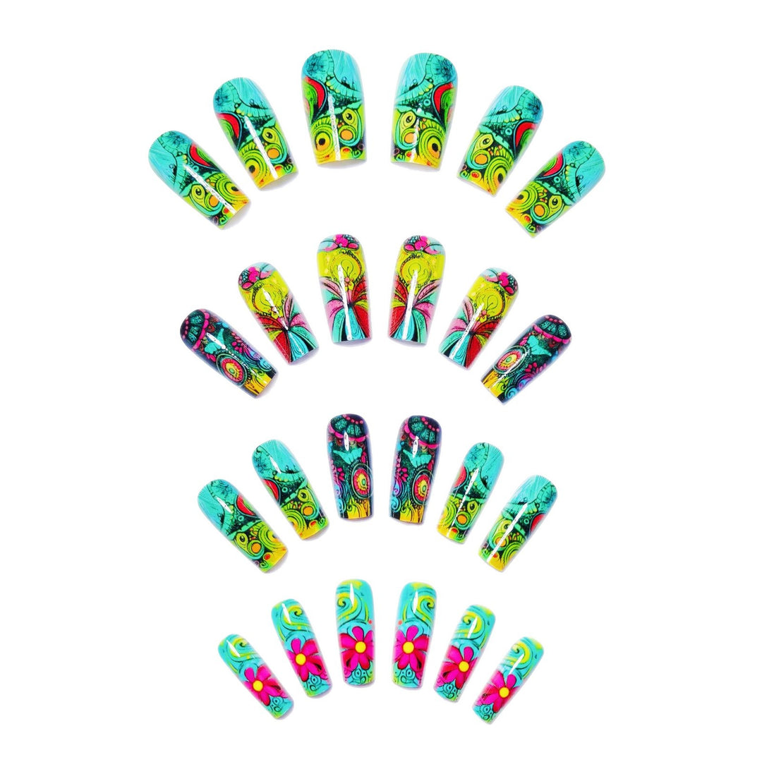 3D Artistic Floral Nail Art Kalsten