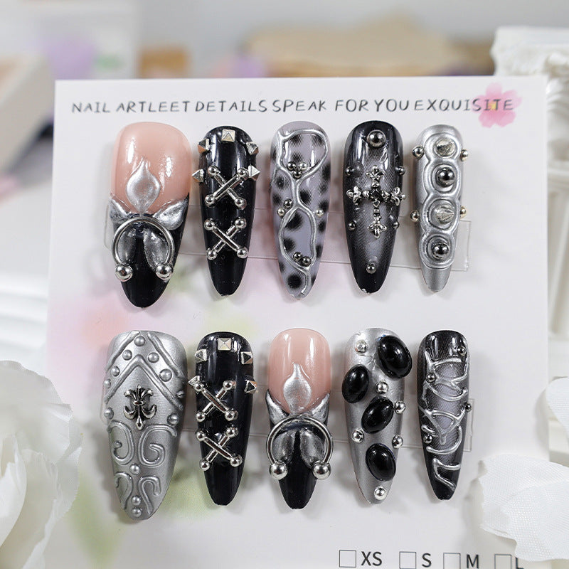 Artificial nail set with elegant 3D embellishments and stylish accents Kalsten