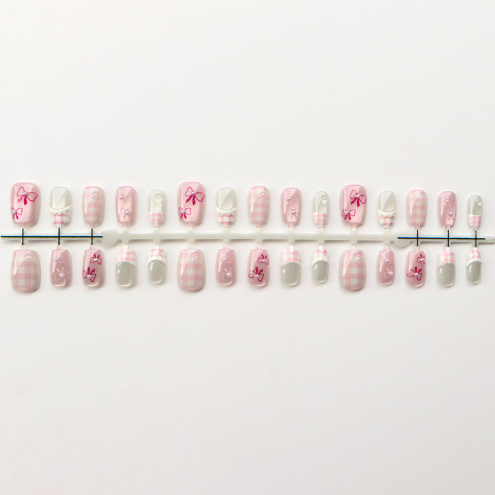Elegant Bow-Embellished Press-On Nails