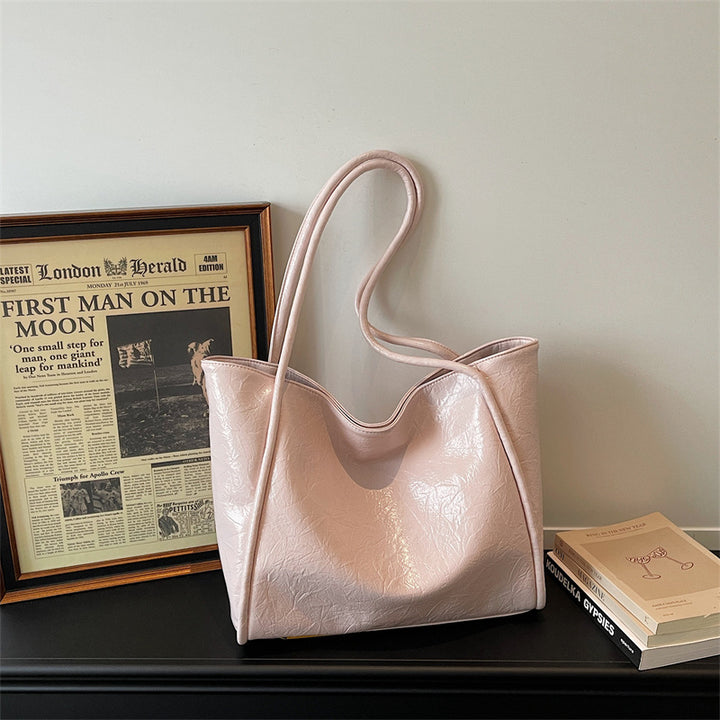 Versatile Soft-Finish Tote Kalsten