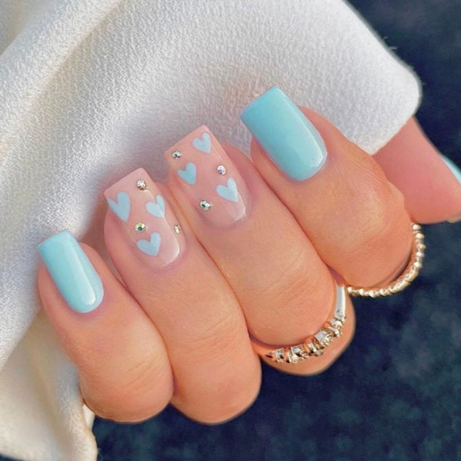 Heart-Patterned Decorative Acrylic Nail Art Kalsten