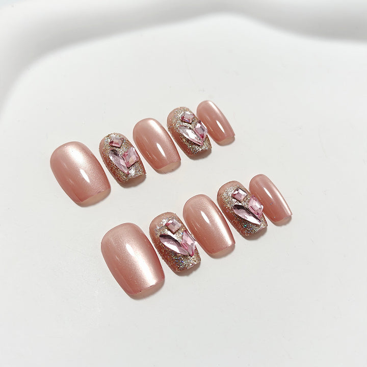 Artificial nails with glitter and crystal accents Kalsten