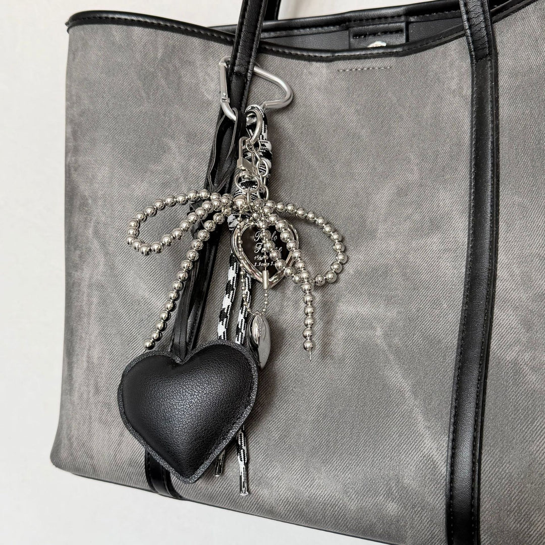 Heart-Themed Multi-Accessory Keychain Kalsten