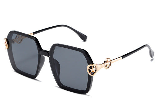 Women's Fashion Sunglasses with Luxurious Embellishments Kalsten
