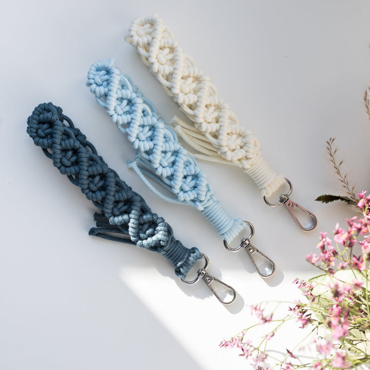 Macrame Keychain Holder Kalsten