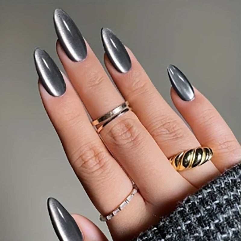 Shimmering Press-On Nail Kit