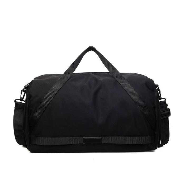 Versatile sports duffel bag with water-resistant material Kalsten