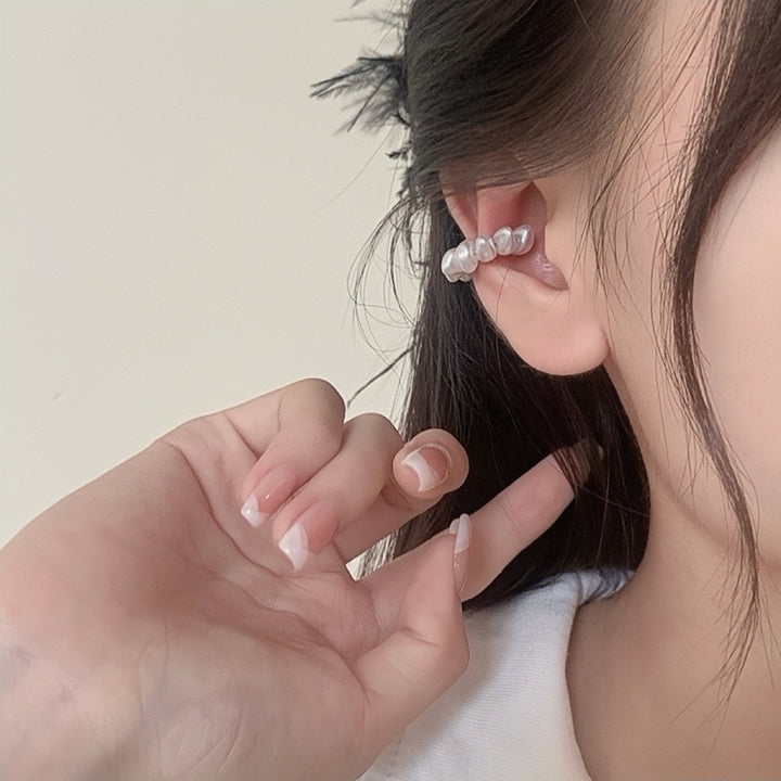 Noble earrings with pearl design Kalsten