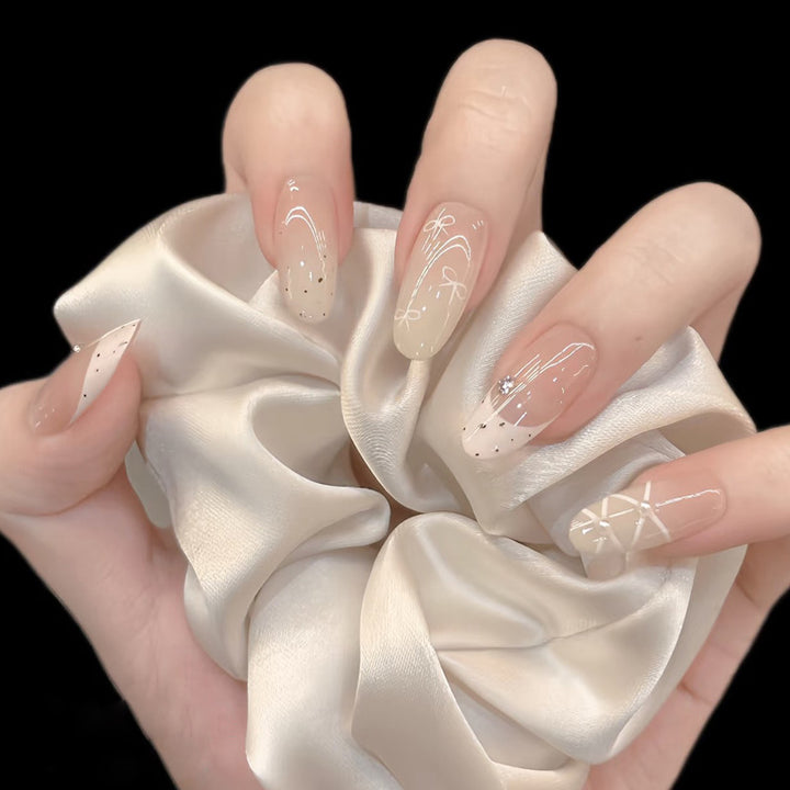 Stylish Press-On Nail Set with Elegant Floral Accents Kalsten