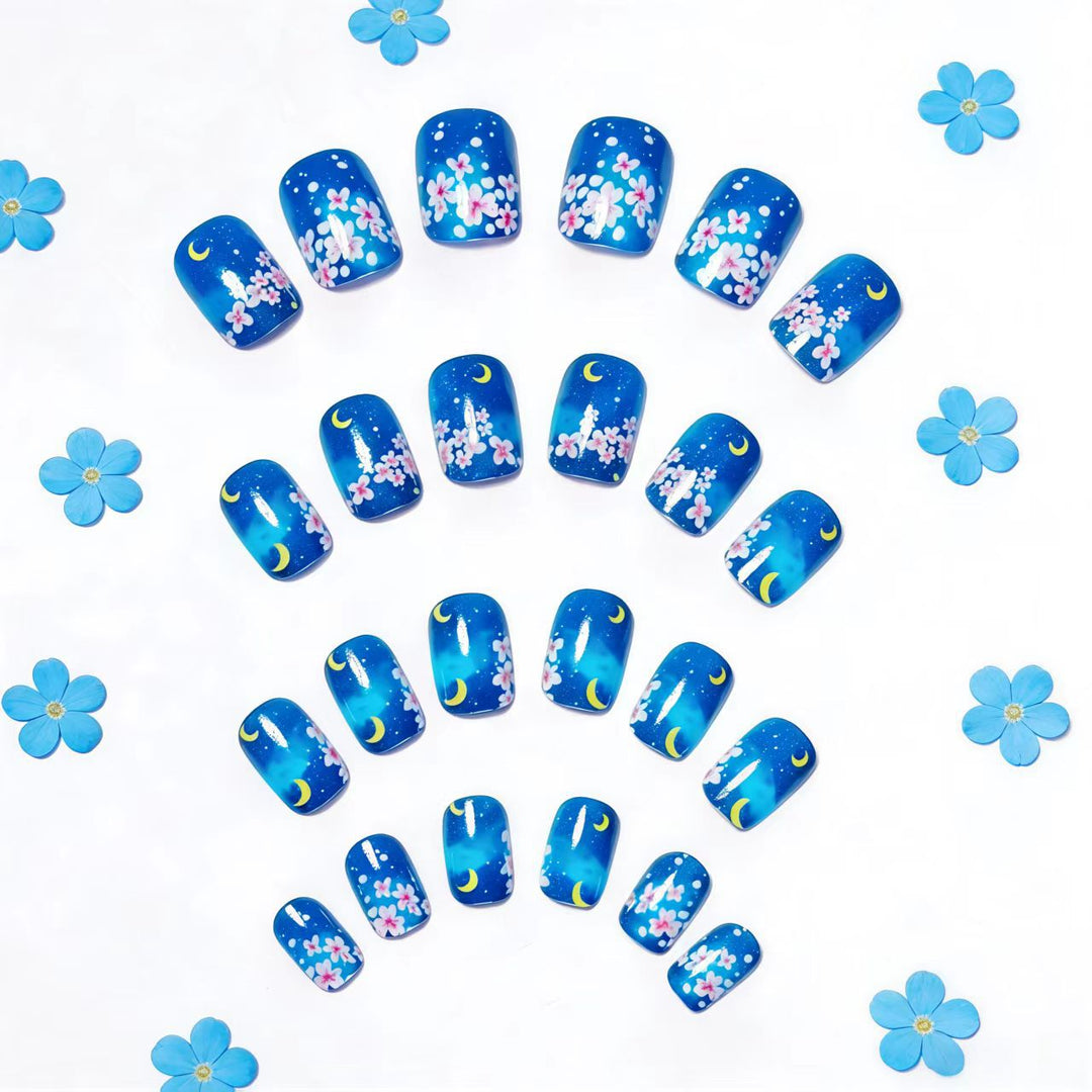 Artificial nail set with floral designs Kalsten