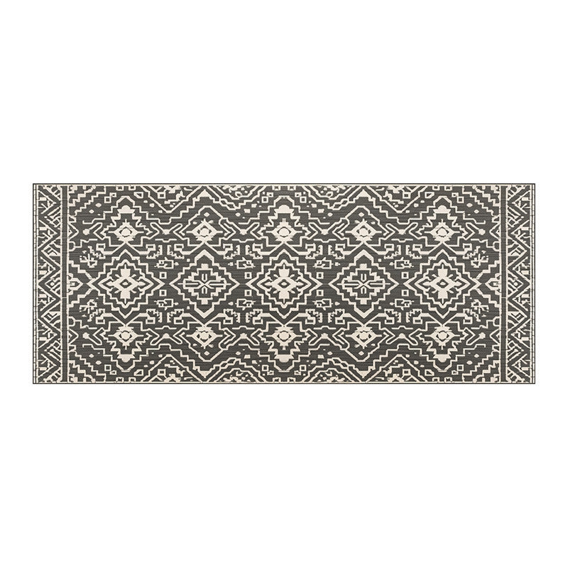 Decorative Runner Mat Kalsten