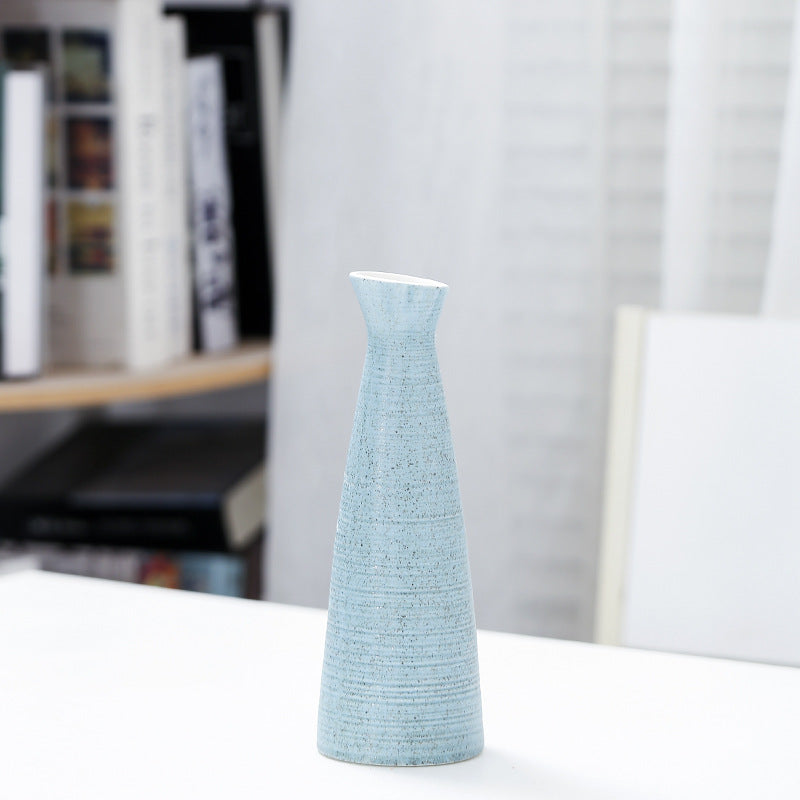 Textured Ceramic Flower Holder Kalsten