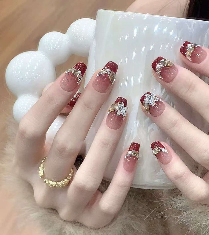 Artistic Press-On Nail Art Set with Floral and Gemstone Accents Kalsten