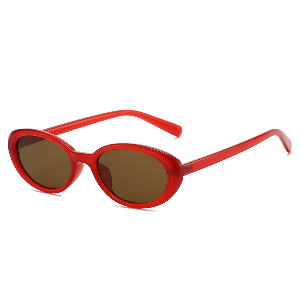 Retro-Inspired Cat-Eye Sunglasses with Transparent Frames Kalsten