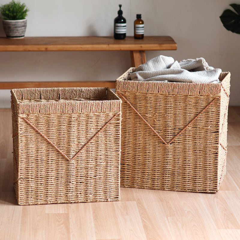 Storage basket made of braided rattan Kalsten