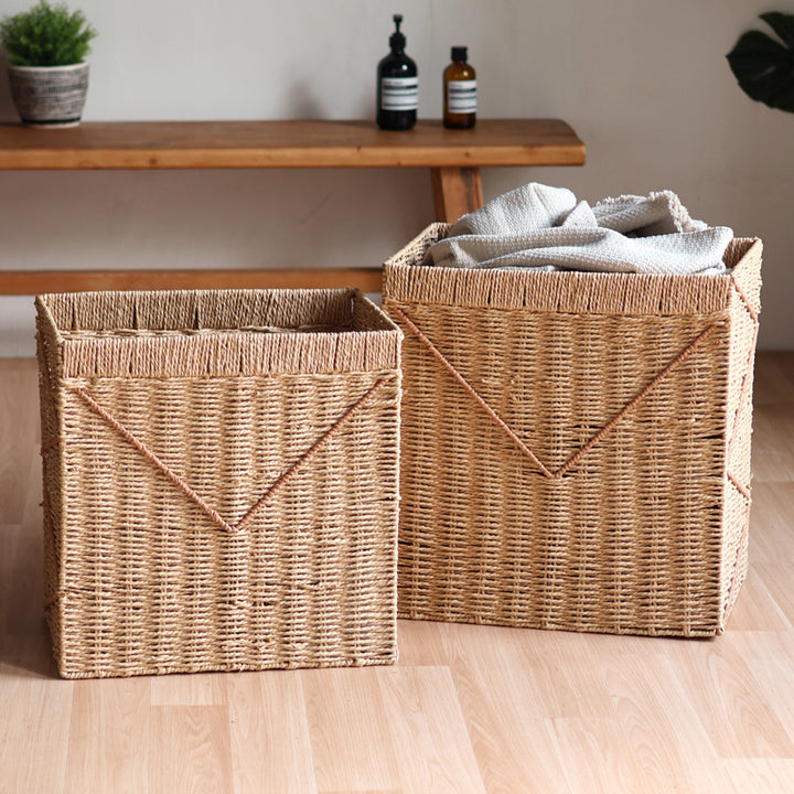 Storage basket made of braided rattan Kalsten