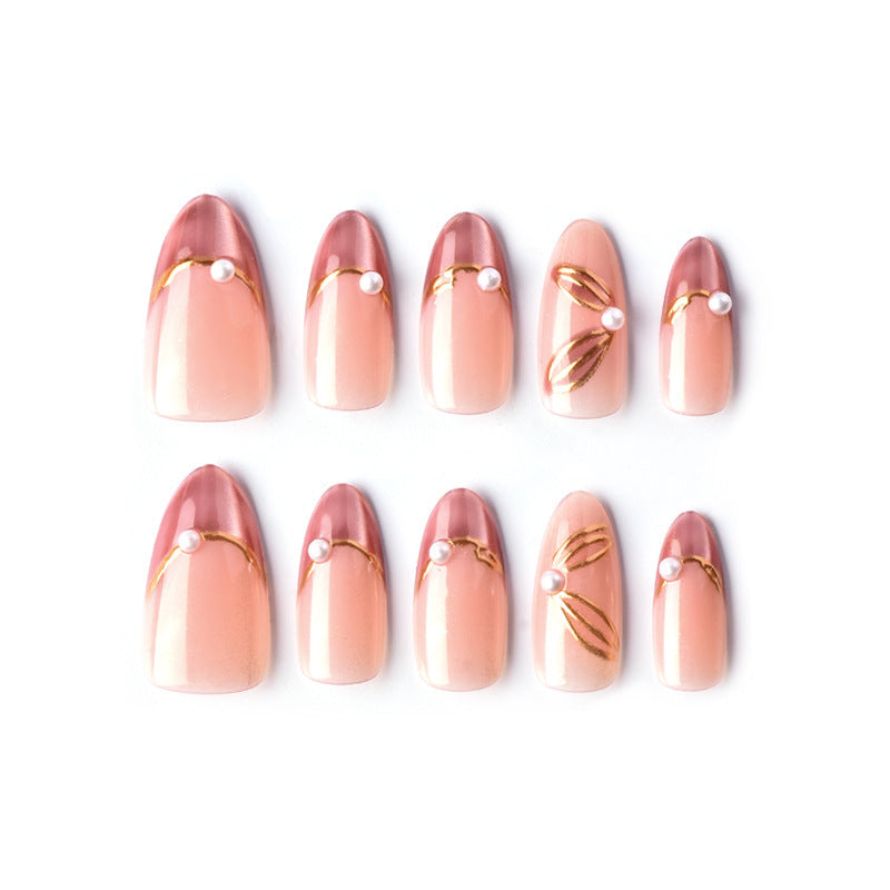 Elegant and artistic nail art Kalsten