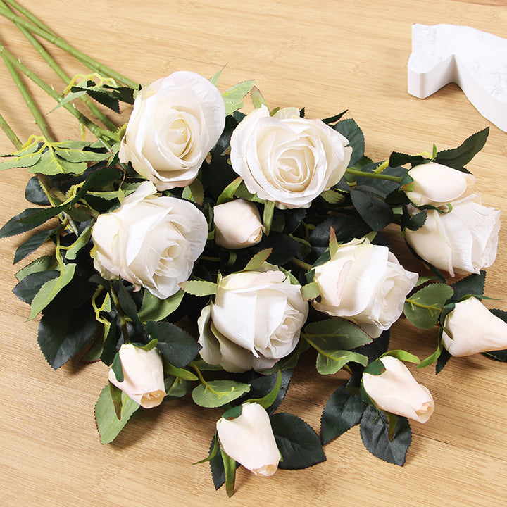 Realistic Velvet Rose Bouquet