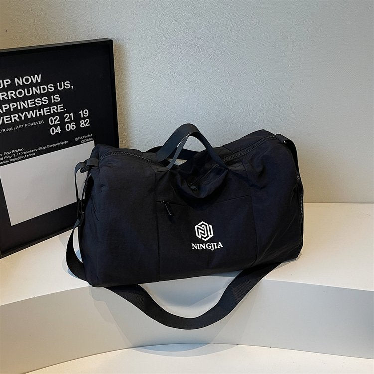 Versatile Weekend Travel Duffel Kalsten