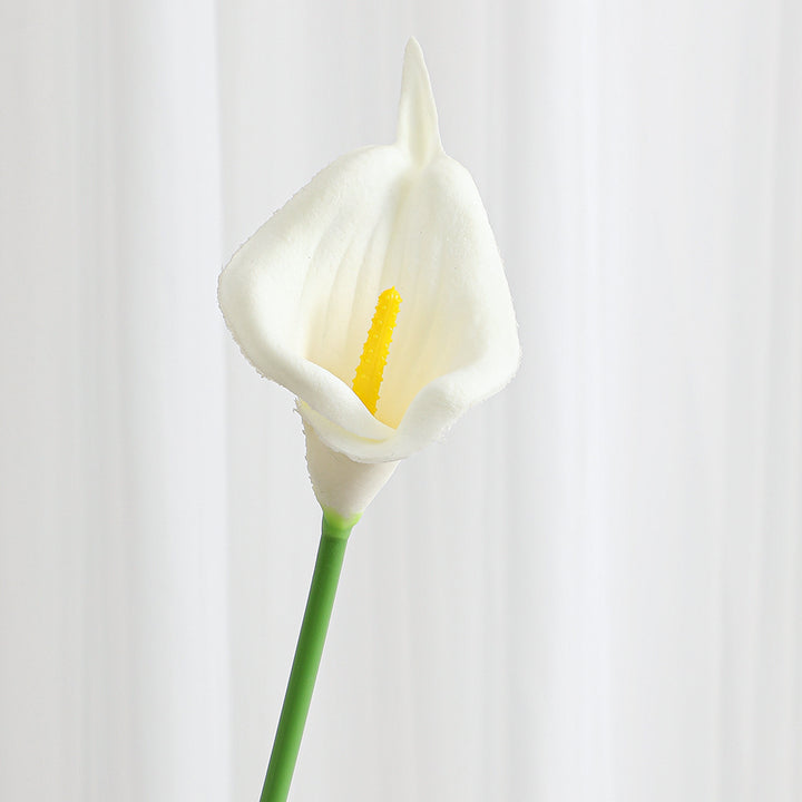 Artificial Calla Lily with meticulous craftsmanship