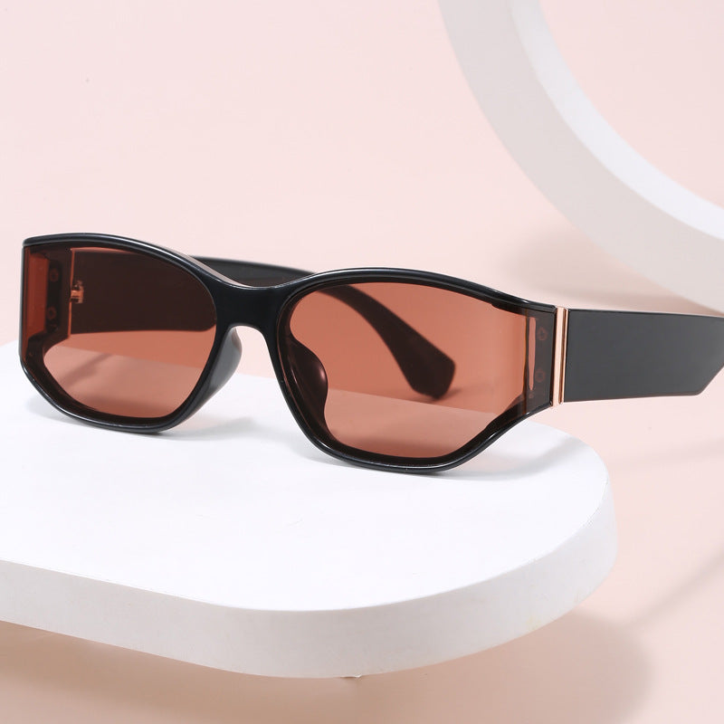 Women's modern sunglasses with sporty design Kalsten