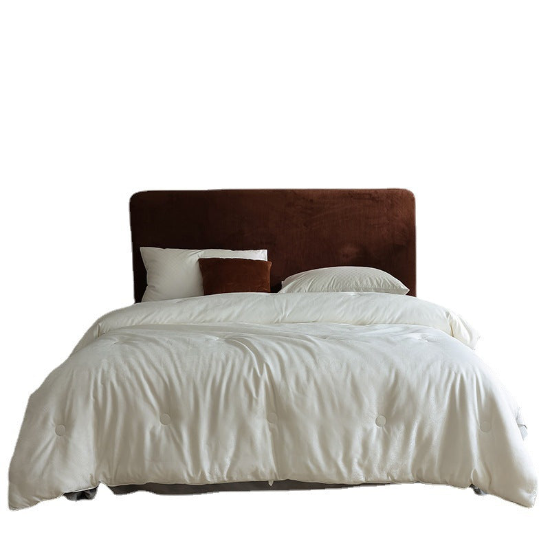 All-season quilt made of cotton microfiber with climate zones and soft touch