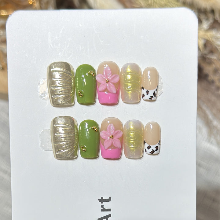 Reusable Press-On Nail Set Kalsten