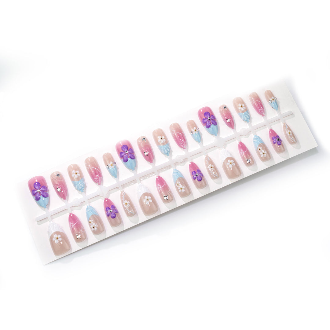Decorative Floral Press-On Nail Set Kalsten