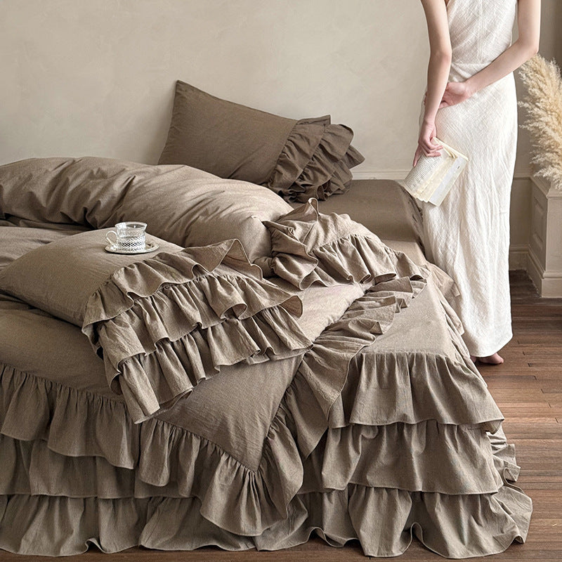 Ruffled linen bedding set with multi-layered frill and washed soft texture