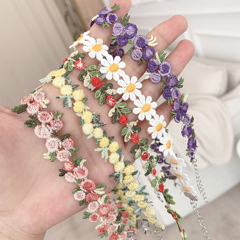 Floral Choker Necklace Kalsten
