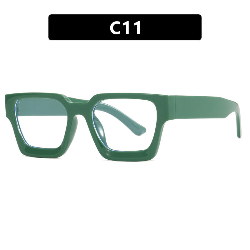 Women's fashionable square reading glasses with transparent frame construction Kalsten