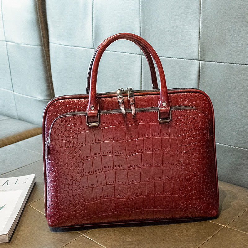 Elegant Business Bag with Structured Design Kalsten