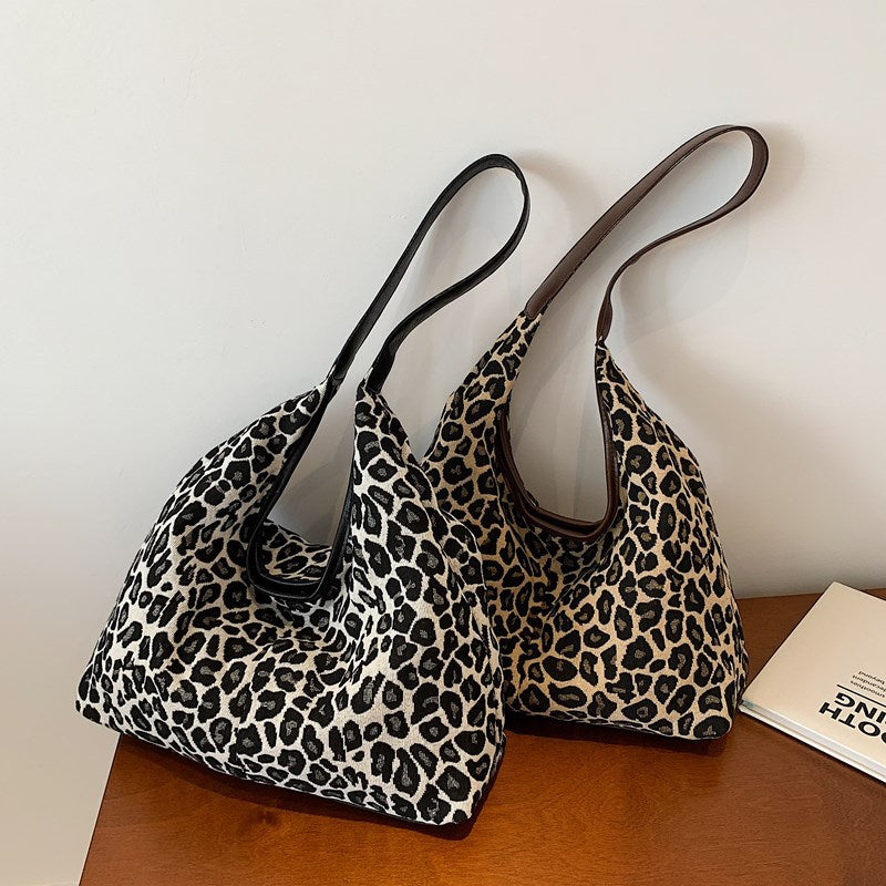Stylish Leopard Print Hobo Bag Kalsten