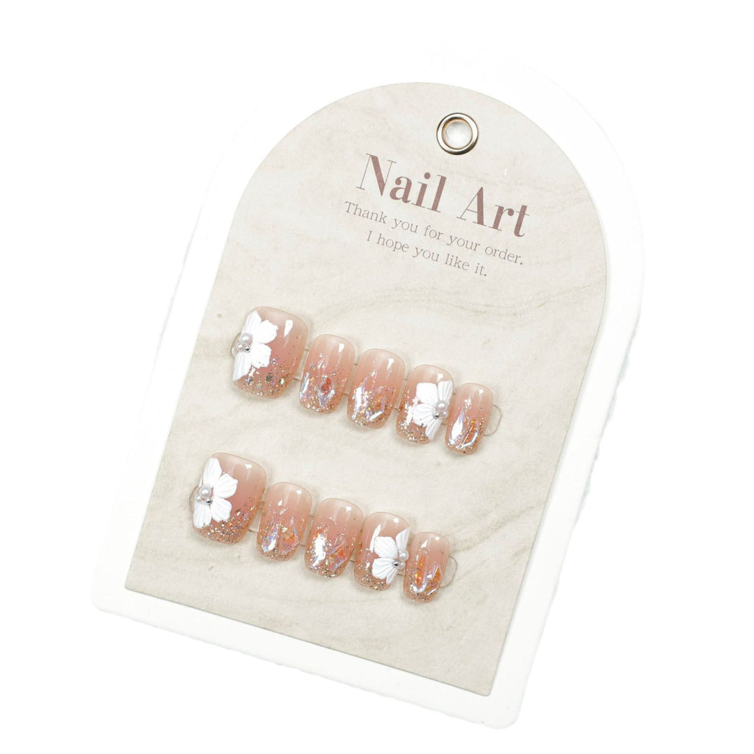 Artistic Floral-Embellished Press-On Nail Design Kalsten