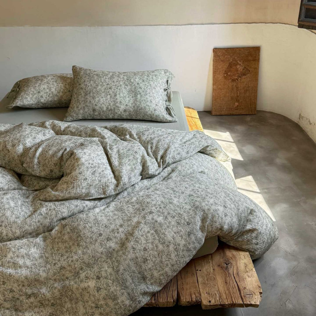 Natural cotton-linen duvet cover set with a crinkled linen look and floral tone-on-tone pattern