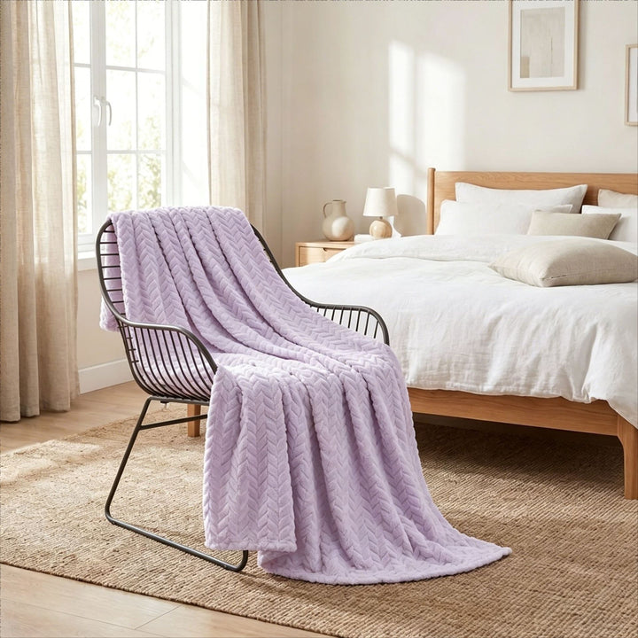Chevron Patterned Plush Throw Blanket
