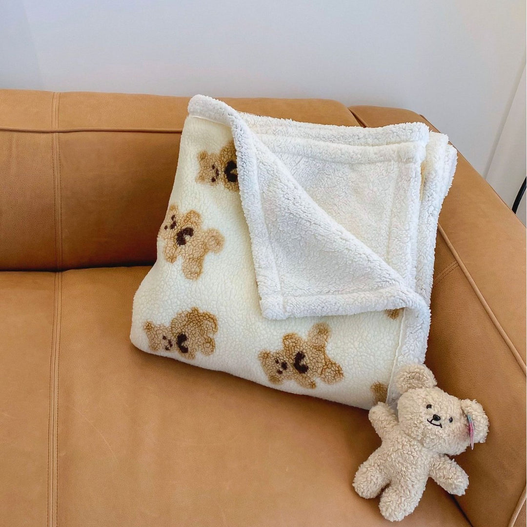 Fluffy Teddy Bear Pattern Throw Blanket