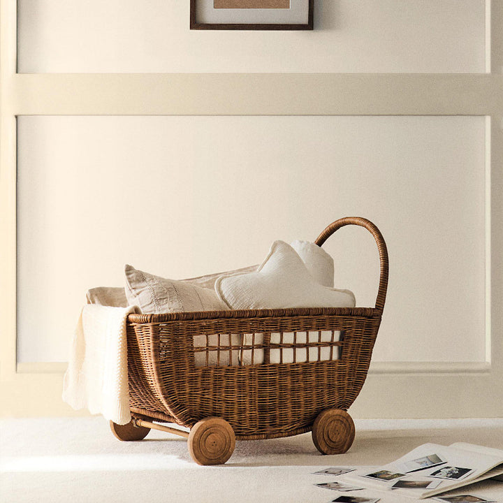 Practical and stylish shopping cart Kalsten
