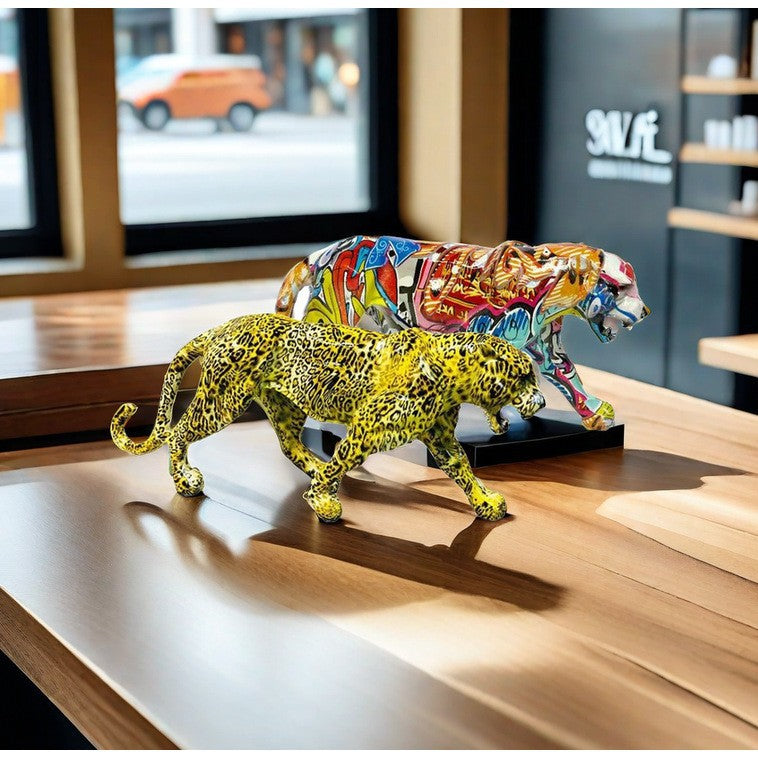 Decorative leopard figure made of resin Kalsten