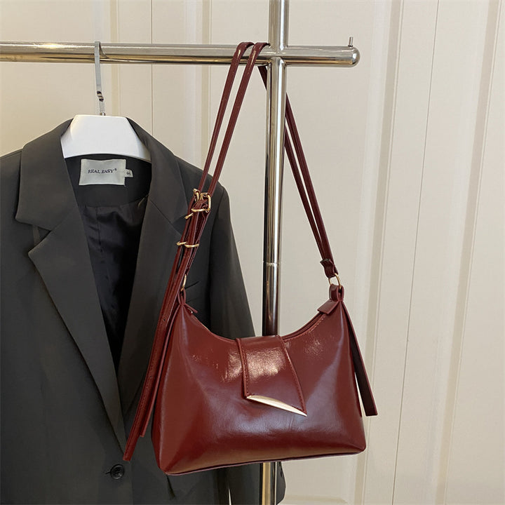 Luxurious Patent Leather Shoulder Bag Kalsten