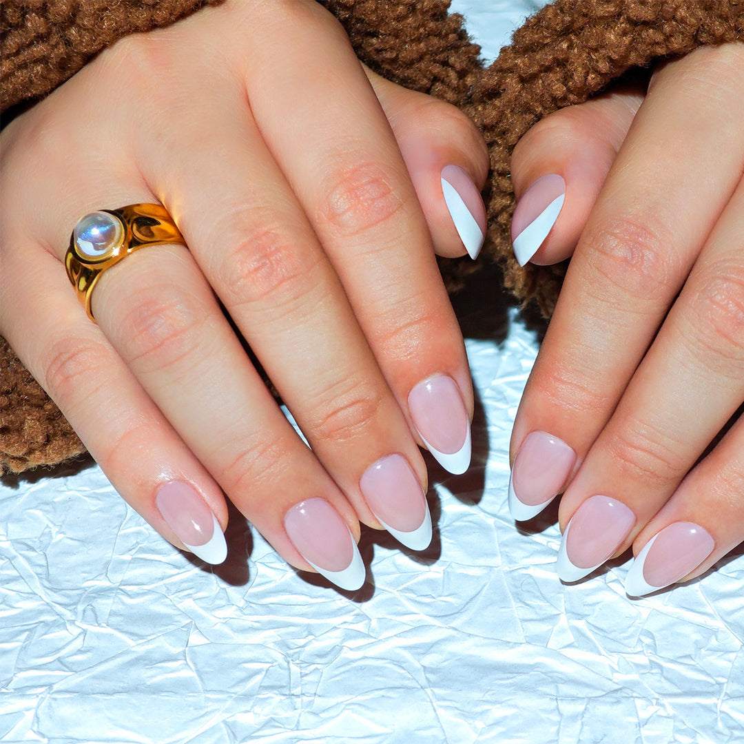 Elegant Stiletto Press-On Nails with French Tip Design Kalsten 1789085790