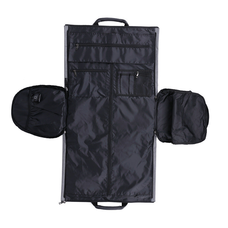 Spacious sports and travel bag with adjustable shoulder strap Kalsten