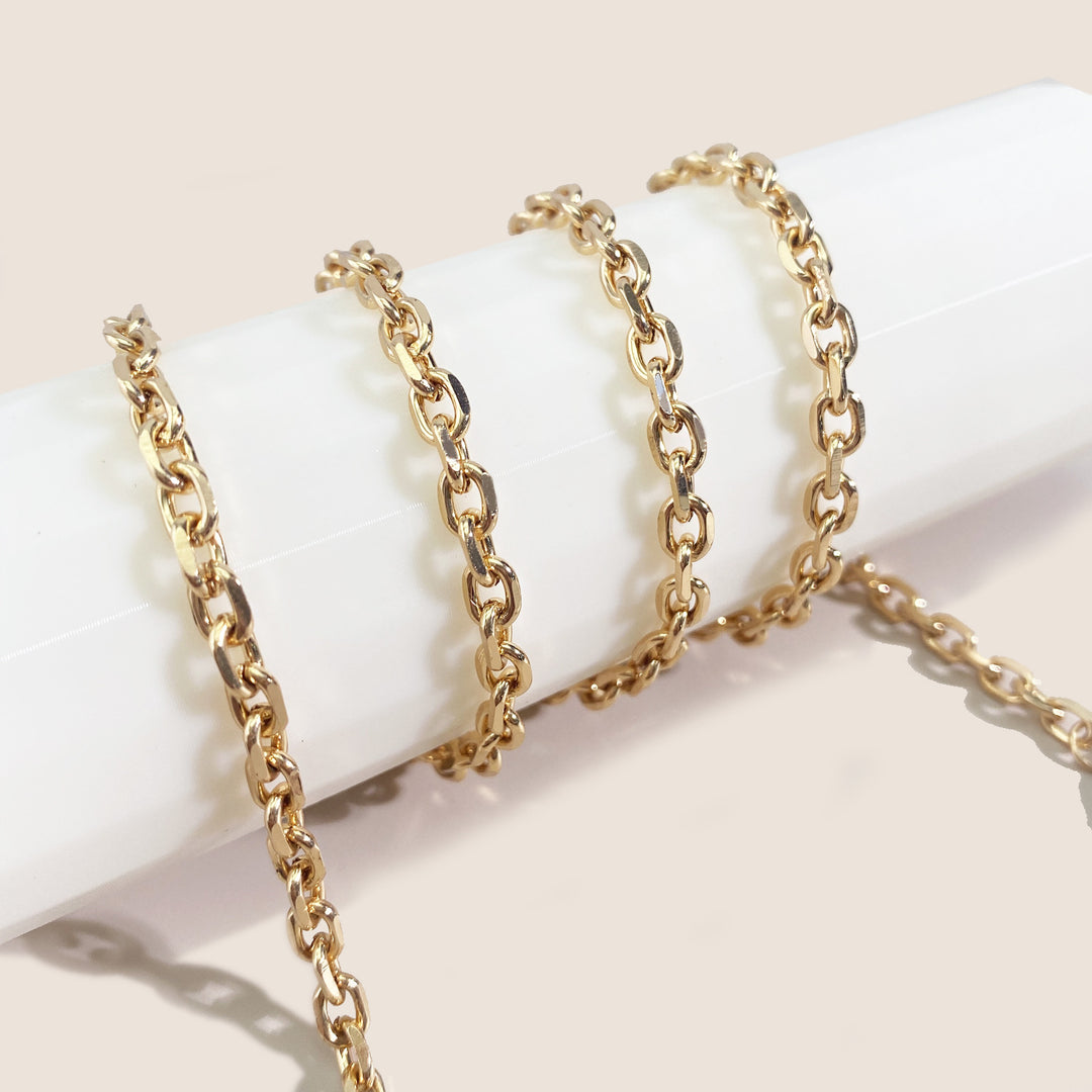 Fashionable Gold Chain Eyewear Connector Kalsten