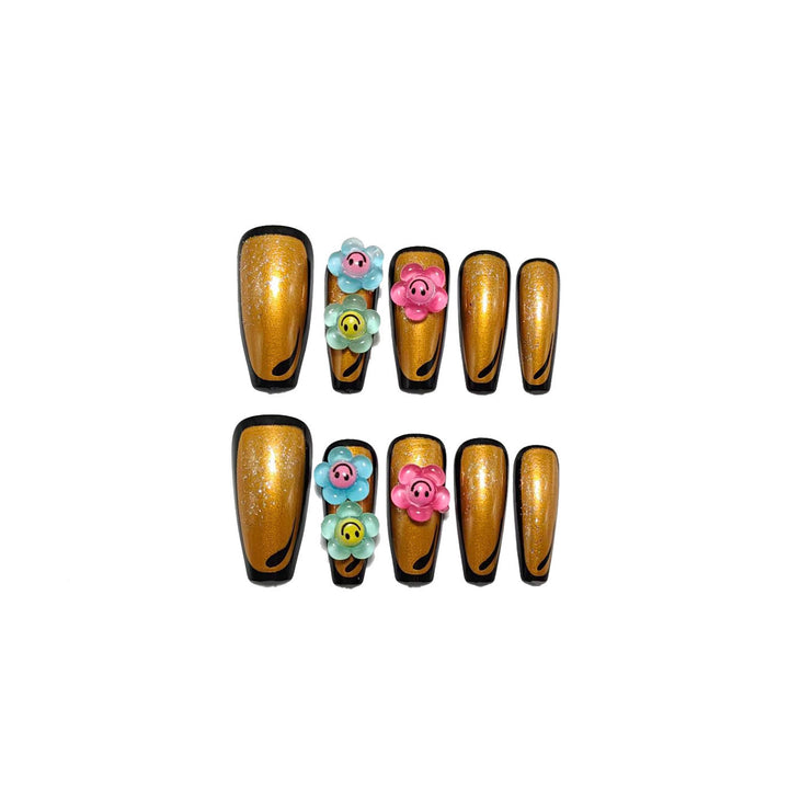 Artificial nails in a playful flower design with glittering accents Kalsten
