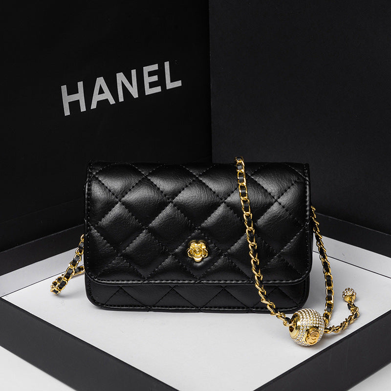 Elegant Quilted Crossbody Clutch