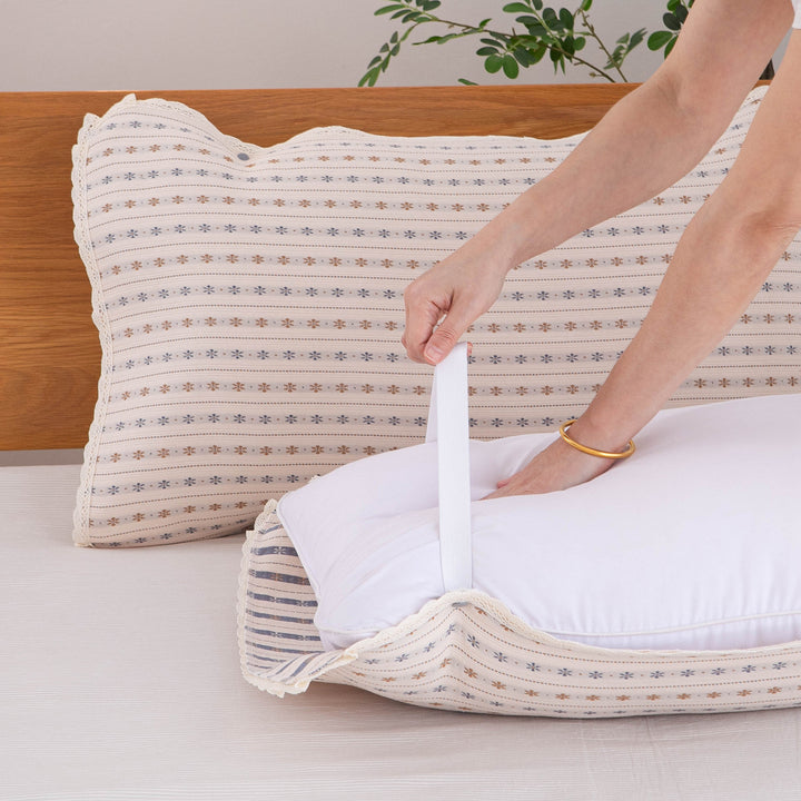 Ladies ergonomic pillow with removable cover Kalsten