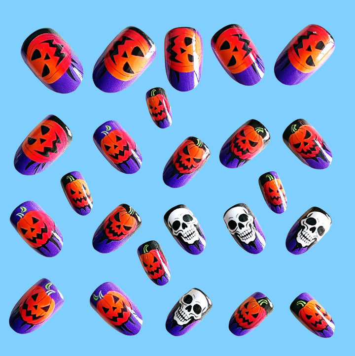 Acrylic nail set with Halloween motif Kalsten
