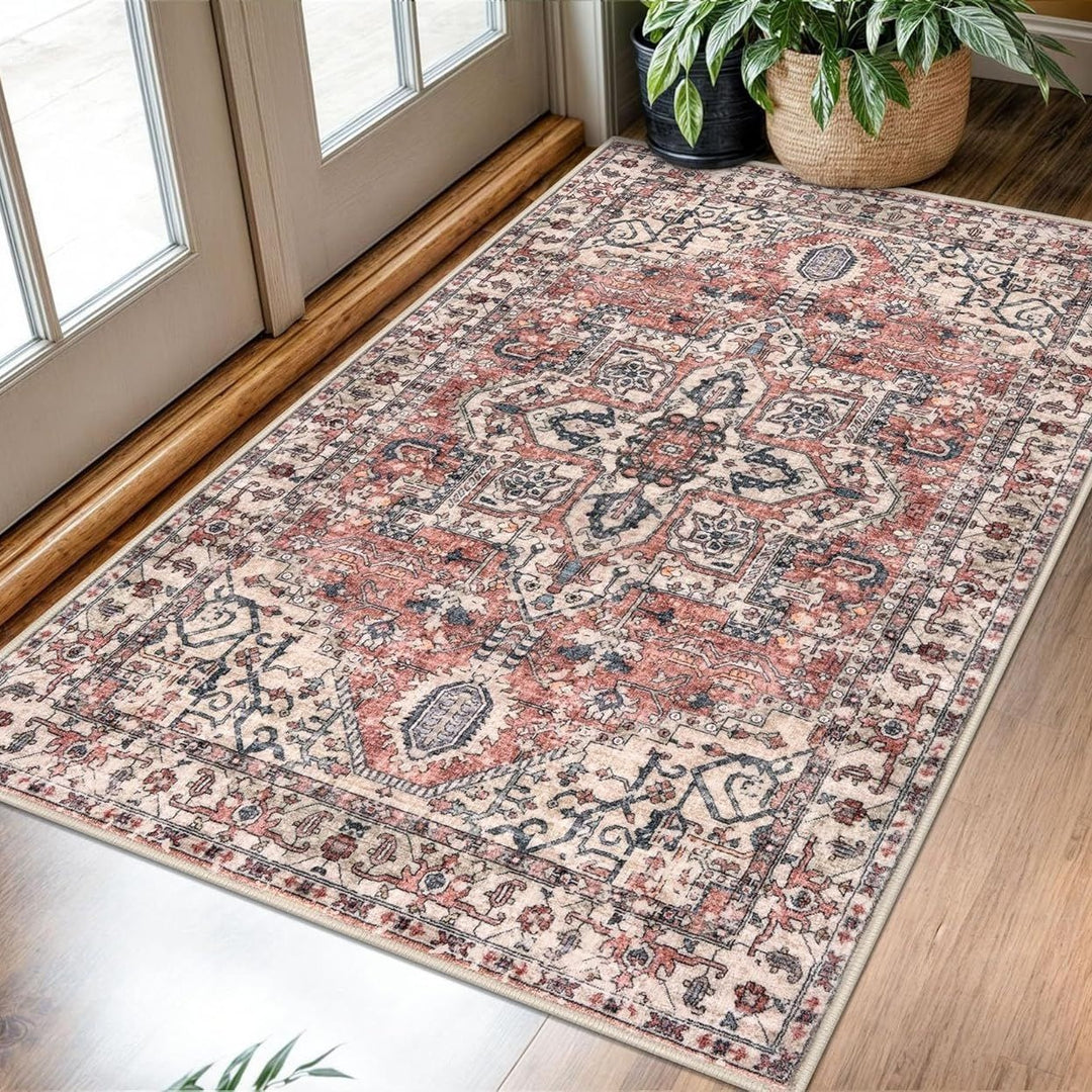 Elegant Vintage-Inspired Area Rug