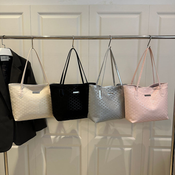 Elegant Textured Tote Bag Kalsten
