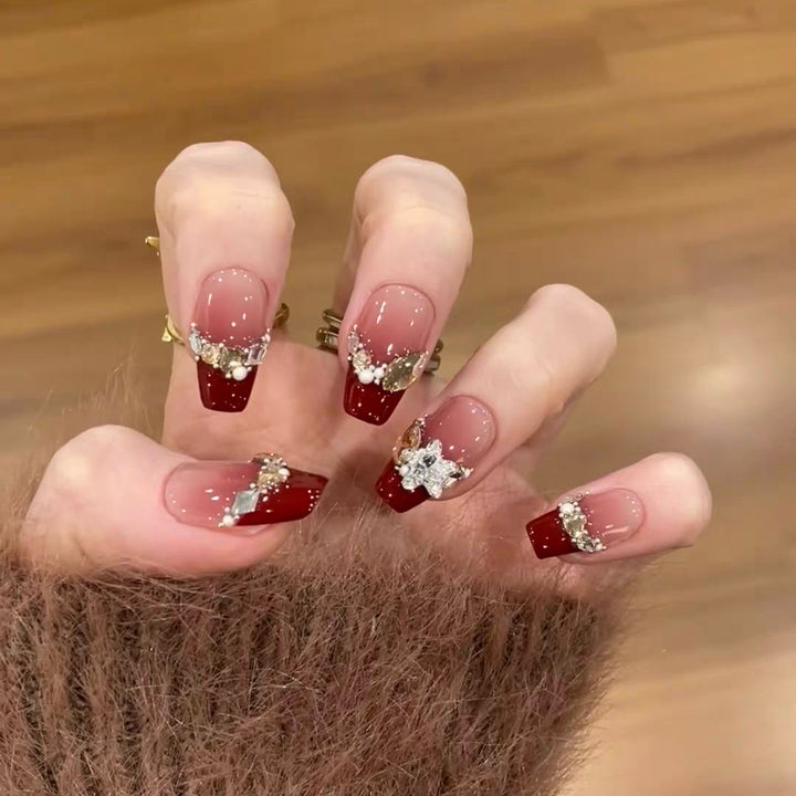 Artificial Nails in Stylish Ombre Design Kalsten